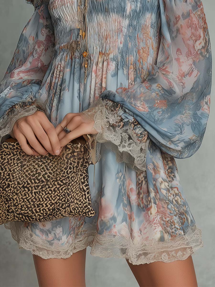 Romane | Vestido Mini de Muselina Fruncida con Hombros al Descubierto y Flores Románticas