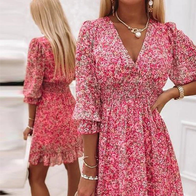Ebba – Minivestido floral con volante