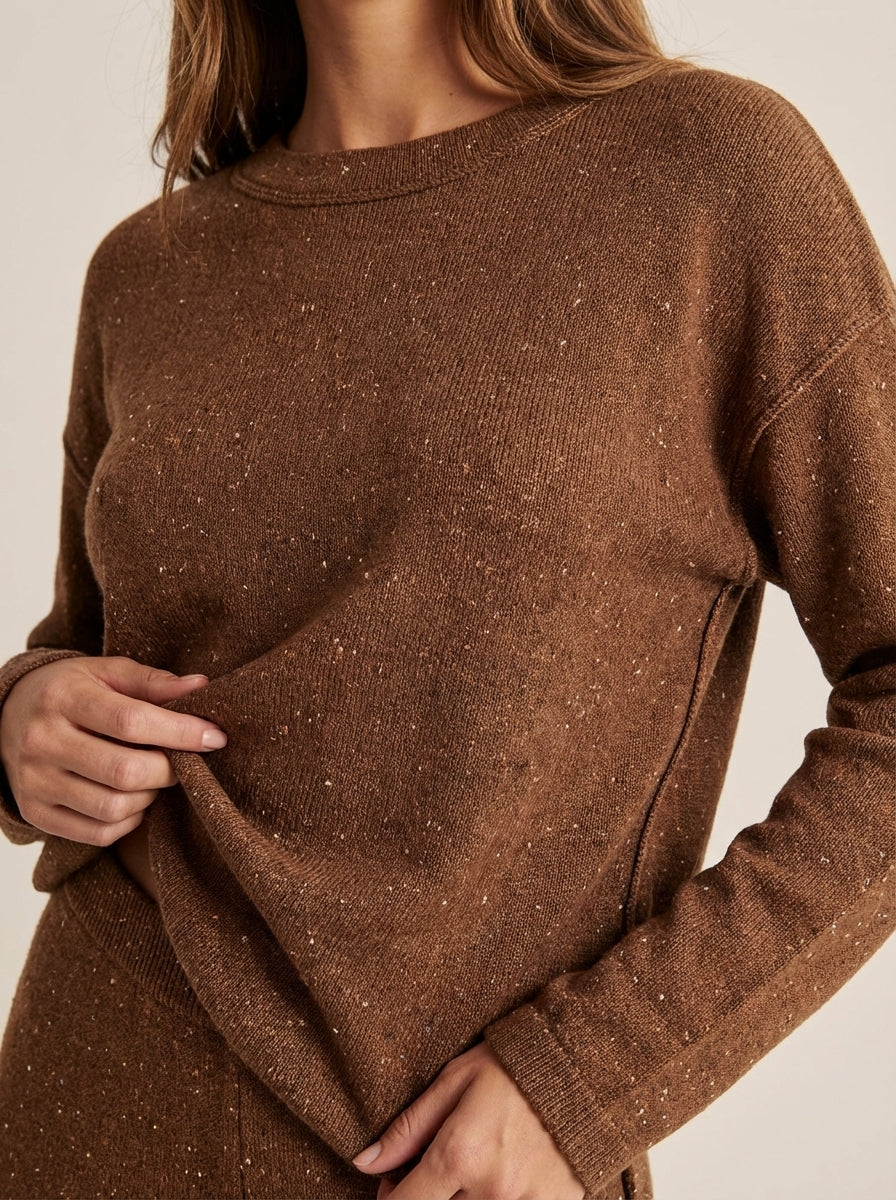Lucía – Conjunto Brillante de Punto y Pantalón
