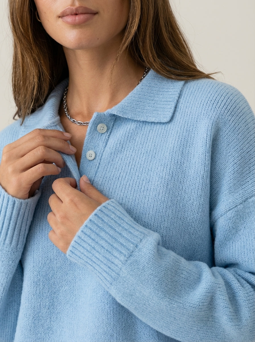 Olivia – Jersey de Punto Suave con Cuello Elegante