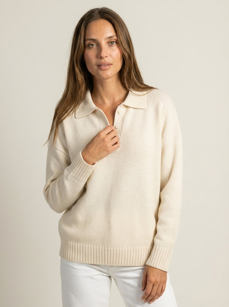 Olivia – Jersey de Punto Suave con Cuello Elegante