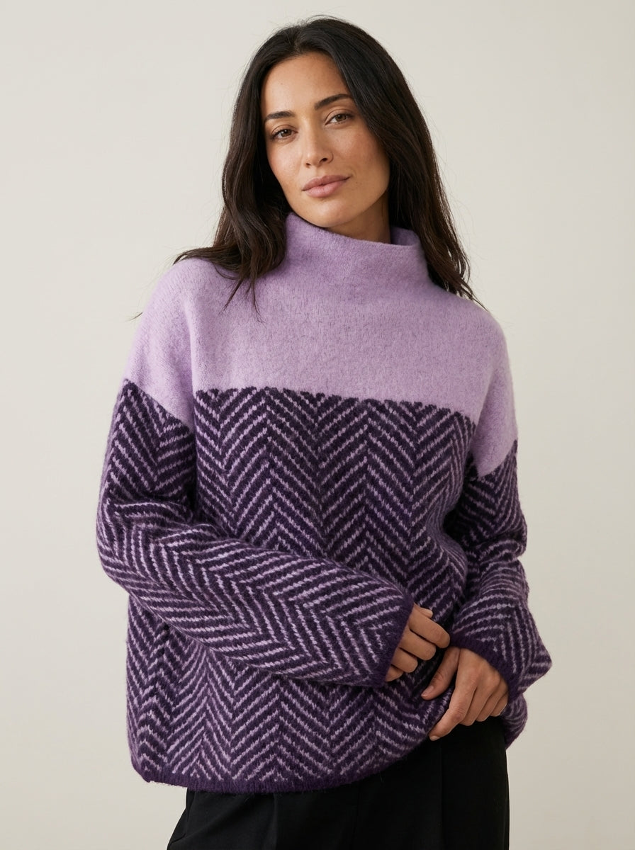 Nora – Jersey Elegante de Cuello Alto