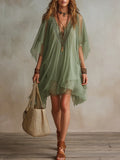 Vestido Mini Vaporoso de Chifón Verde con Escote en V