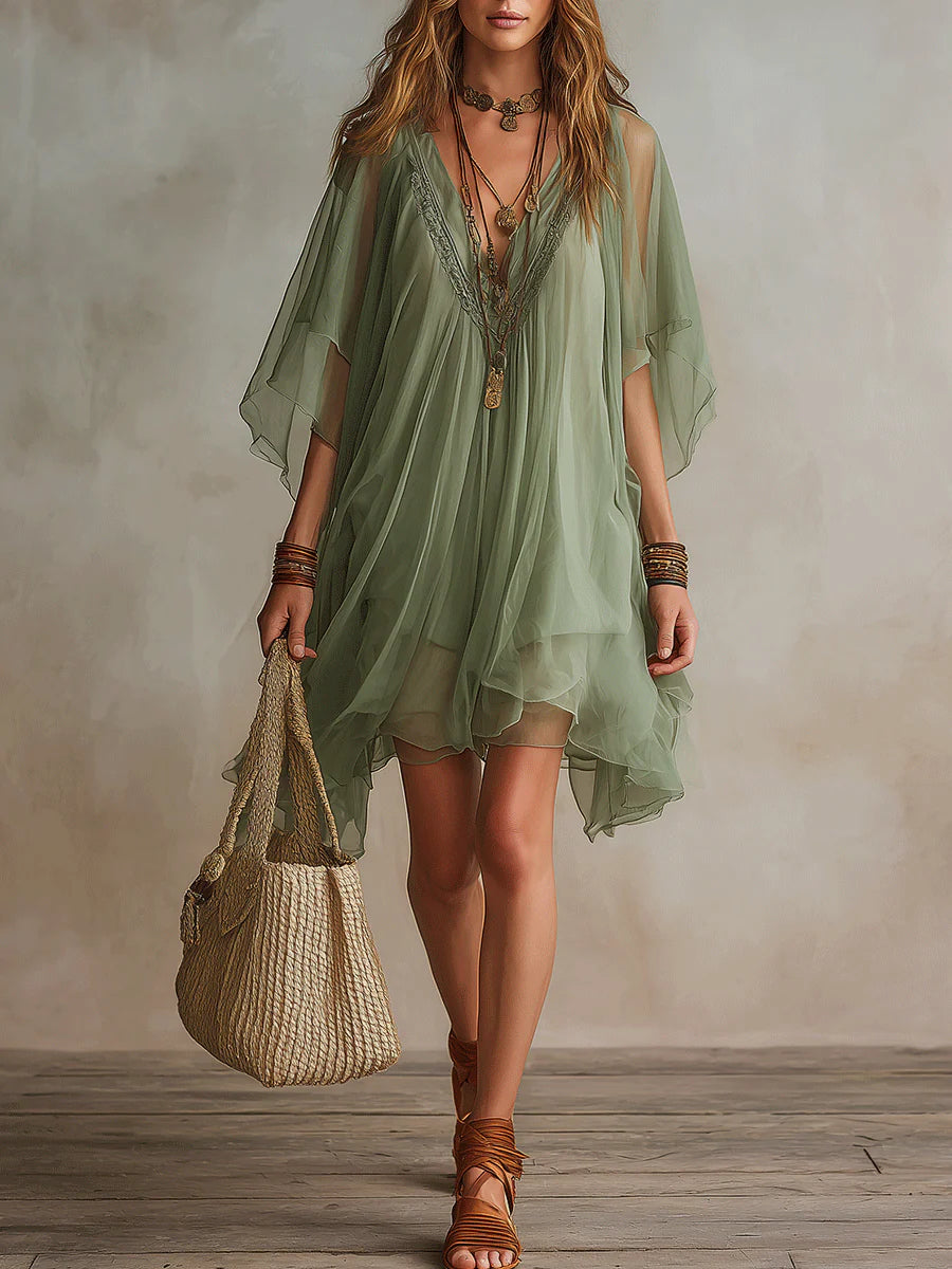 Vestido Mini Vaporoso de Chifón Verde con Escote en V