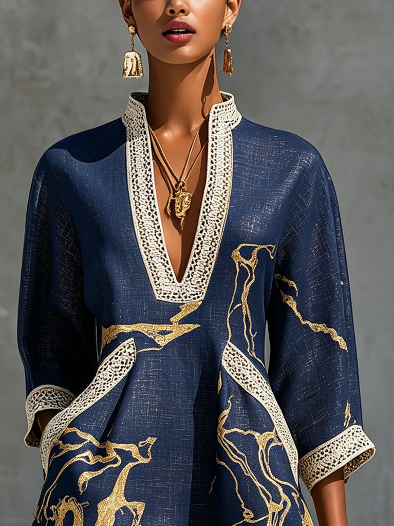 Cosette | Vestido Mini Azul Marino de Encaje de Ganchillo con Motivos Dorados y Escote en V