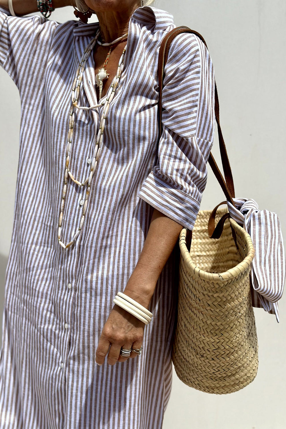 Ida – Vestido camisero de rayas en largo midi