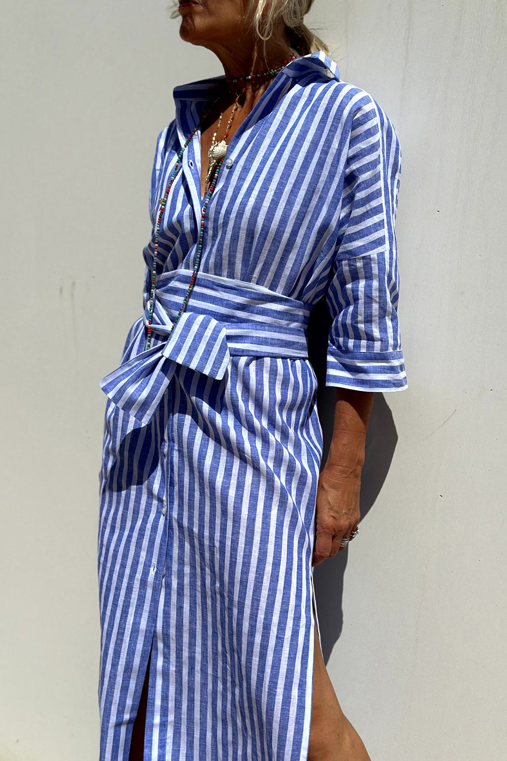 Ida – Vestido camisero de rayas en largo midi