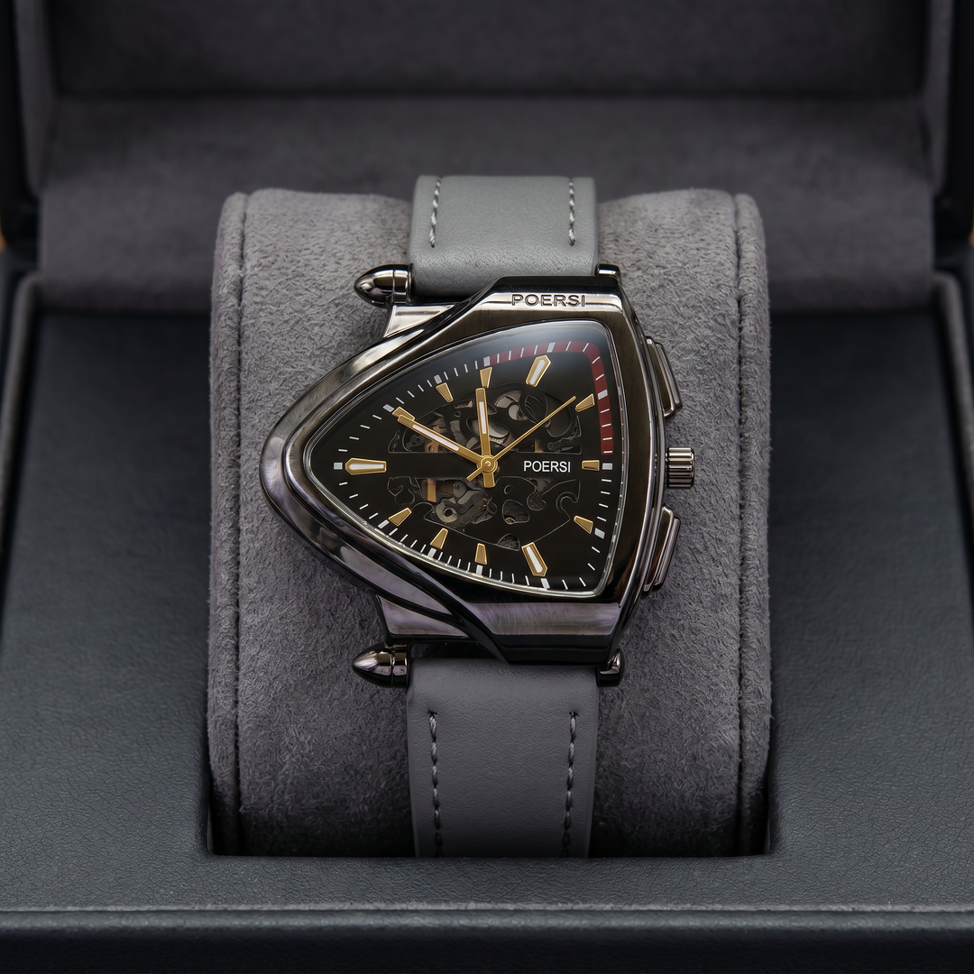 Solstice | Reloj triangular de piel con esfera esqueletizada