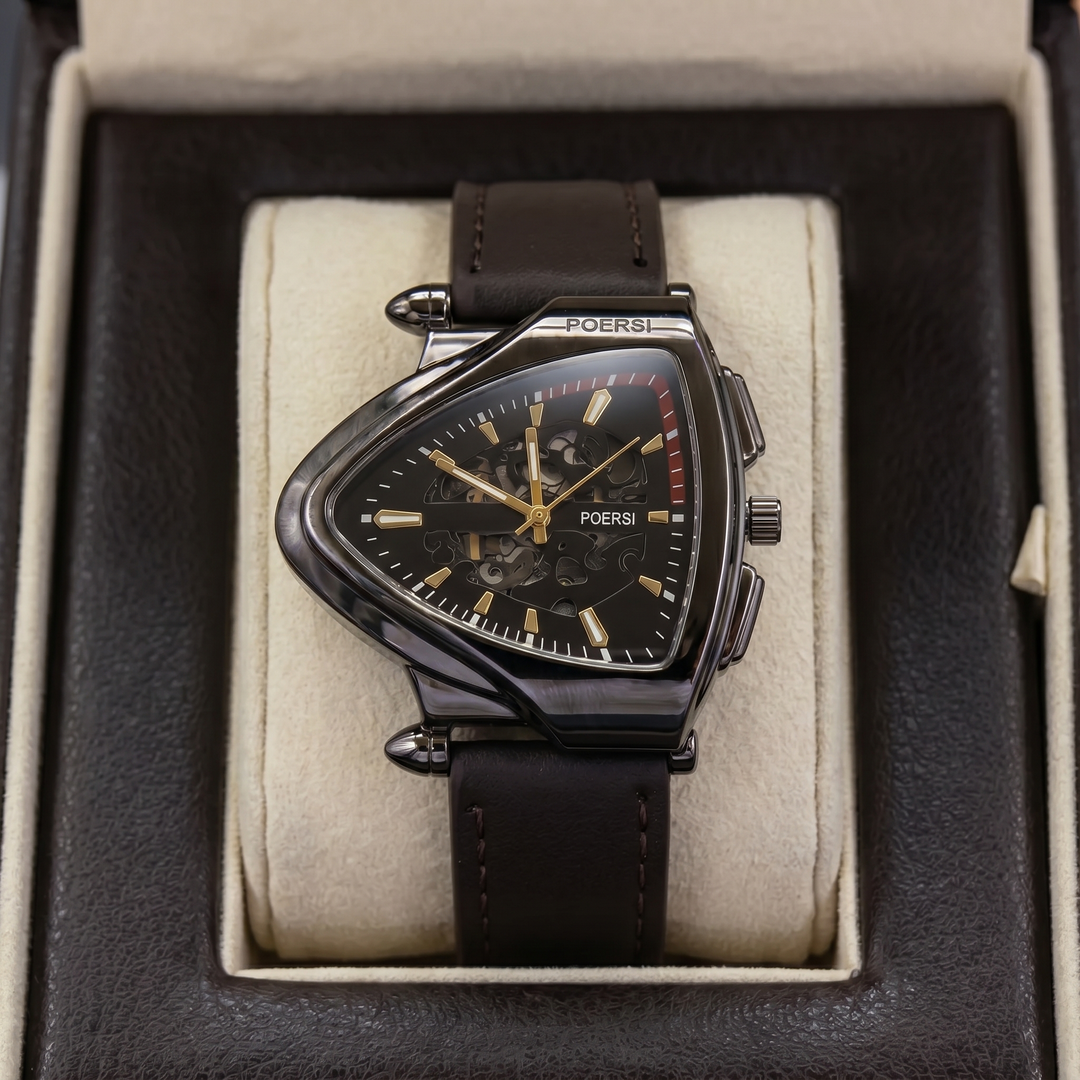 Solstice | Reloj triangular de piel con esfera esqueletizada